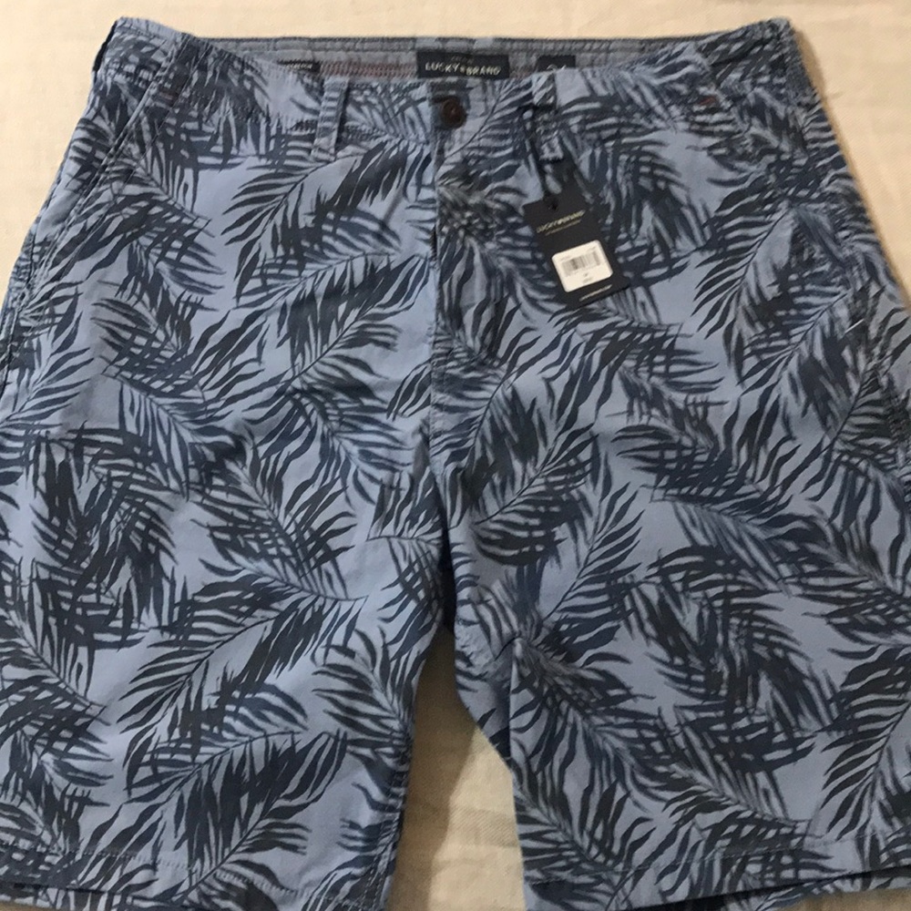 NWT Mens Lucky Brand Shorts